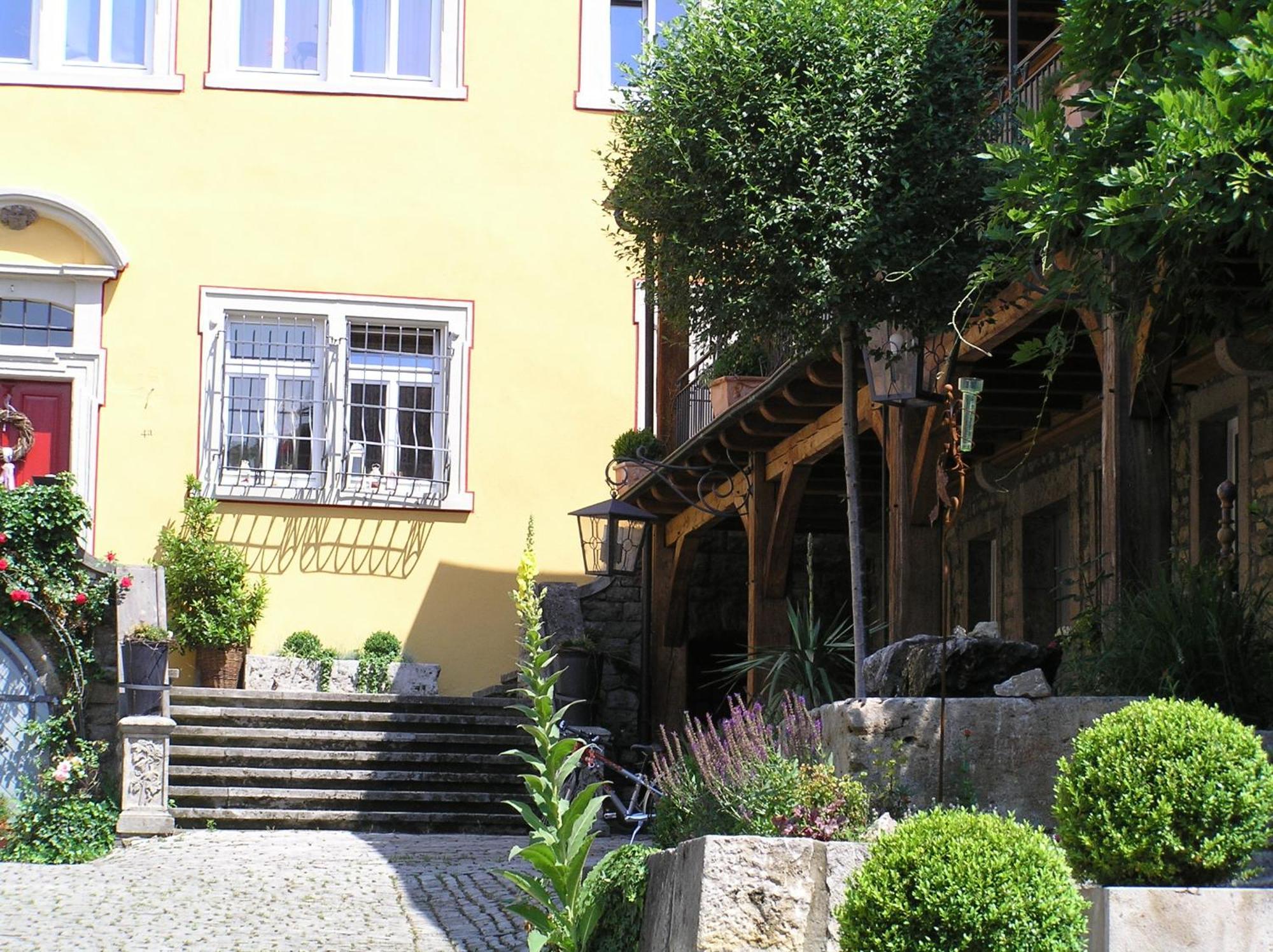 Hotel / Weingut Meintzinger Frickenhausen am Main Exteriér fotografie